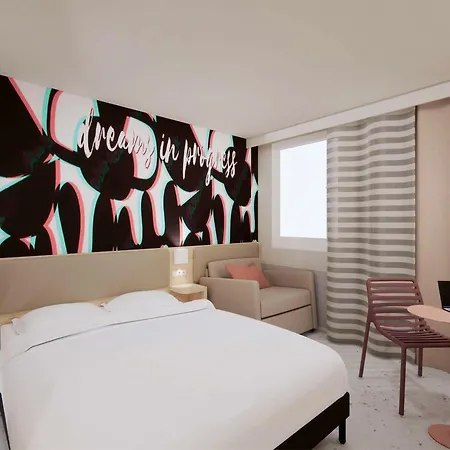 Hotel Campanile Centre - Gare Saint-jean 3*