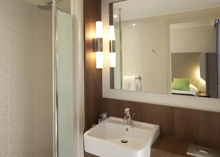 Ibis Styles Centre Gare 보르도