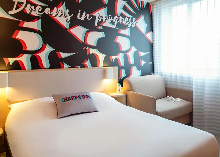 Ibis Styles Centre Gare 3* 보르도