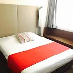 Ibis Styles Centre Gare 3* بوردو